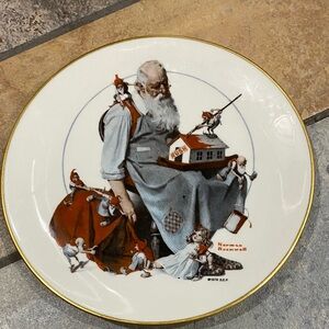 Norman Rockwell Christmas plate